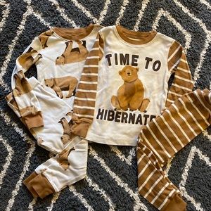 Carter’s Snug fit boys pajamas 2T